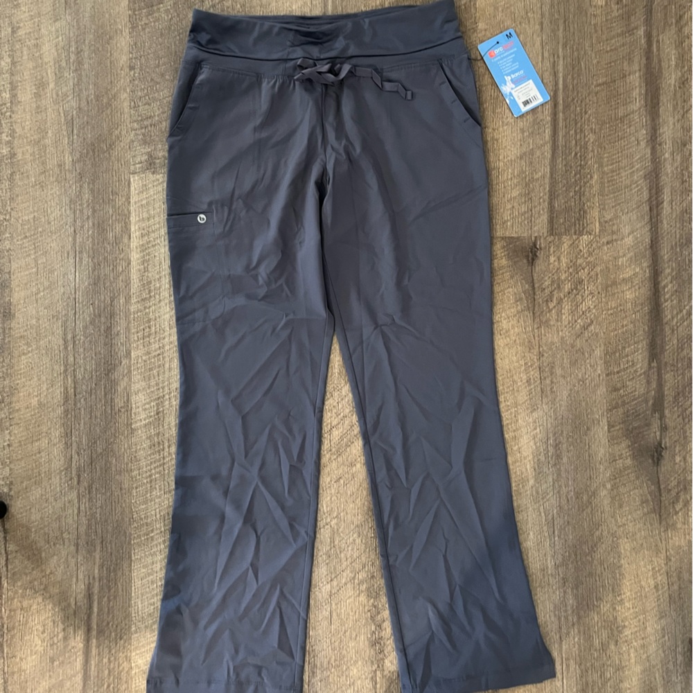 Grey Barco Scrubs. Medium.